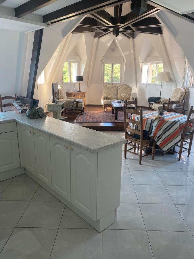 Le Clos Luce Cucq Exteriör bild
