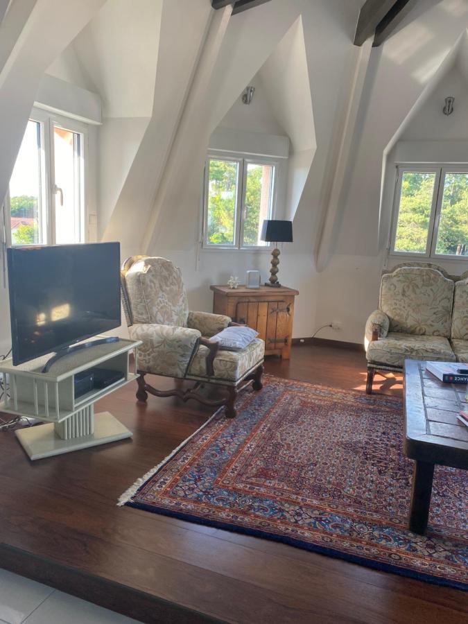 Le Clos Luce Cucq Exteriör bild